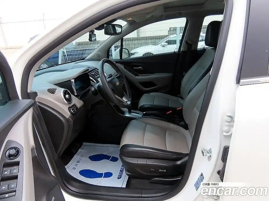 Chevrolet Trax 2014 1.4 Автомат в Москве № 1012754, фото 7