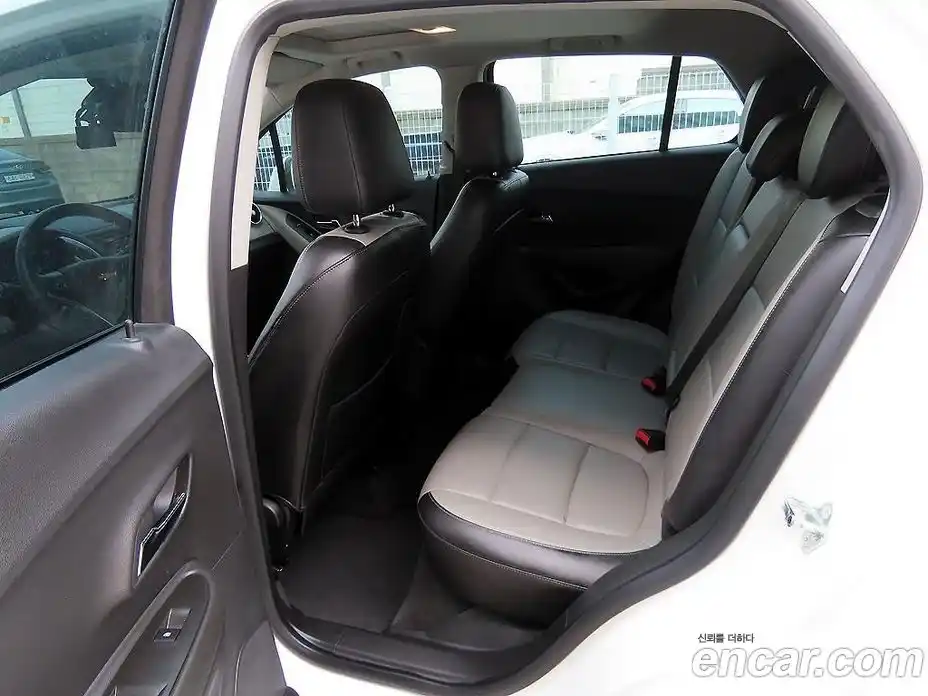 Chevrolet Trax 2014 1.4 Автомат в Москве № 1012754, фото 8