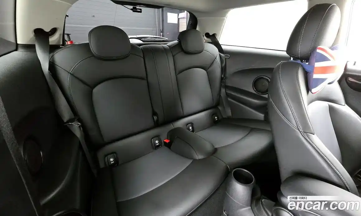 Mini Cooper 2019 1.5 гидро в Москве № 1013979, фото 12