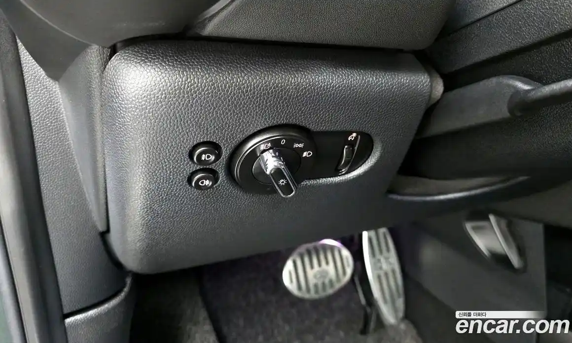 Mini Cooper 2019 1.5 гидро в Москве № 1013979, фото 16