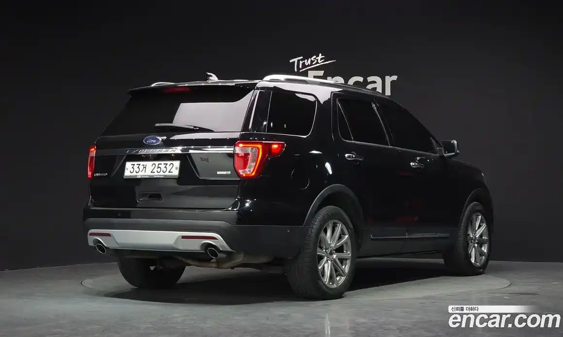Ford Explorer 2017 2.3 гидро в Москве № 1015517, фото 2