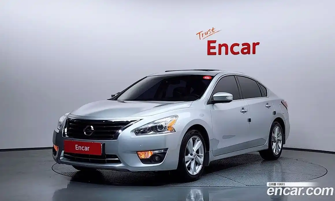 Nissan Altima 2015 2.5 гидро в Москве № 1015950, фото 1