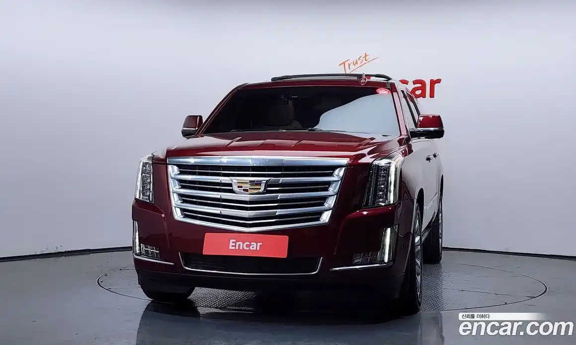 Cadillac Escalade 2017 6.2 гидро в Москве № 1016000, фото 3
