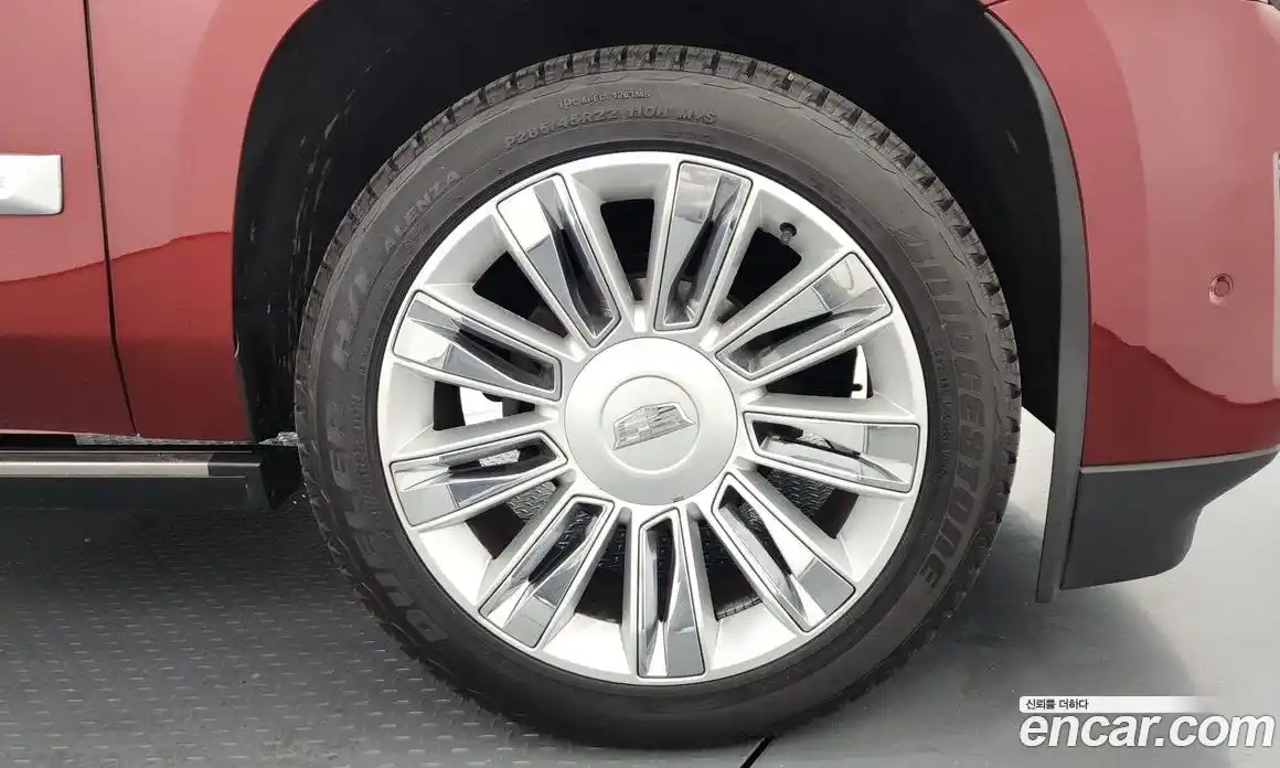 Cadillac Escalade 2017 6.2 гидро в Москве № 1016000, фото 5