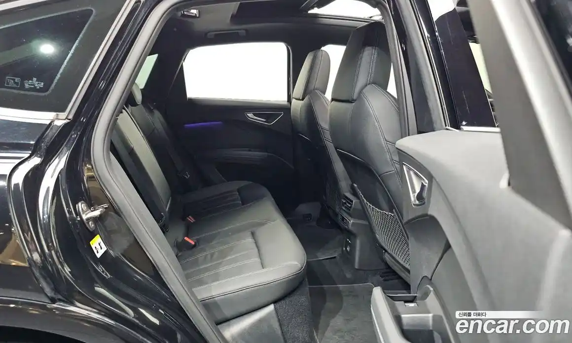 Audi Q4 e-tron 2023 0.2 гидро в Москве № 135214, фото 12