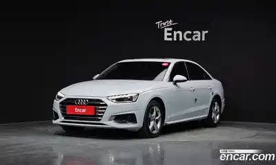 Audi A4, 2021
