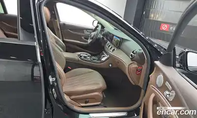 Mercedes-Benz E-Class 2018 2.0 гидро в Москве № 142267, миниатюра 10