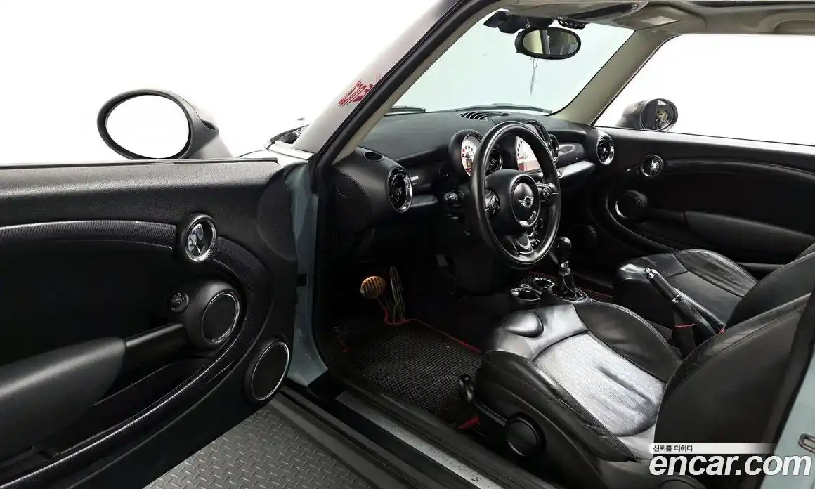 Mini Cooper 2011 1.6 гидро в Москве № 144158, фото 10