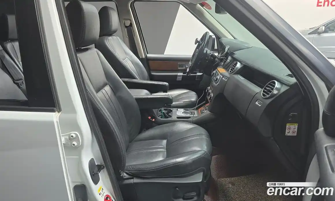 Land Rover Discovery 2015 3.0 гидро в Москве № 155017, фото 10