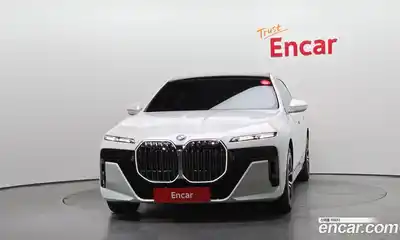BMW i7 2023 0.3 гидро в Москве № 157192, миниатюра 3