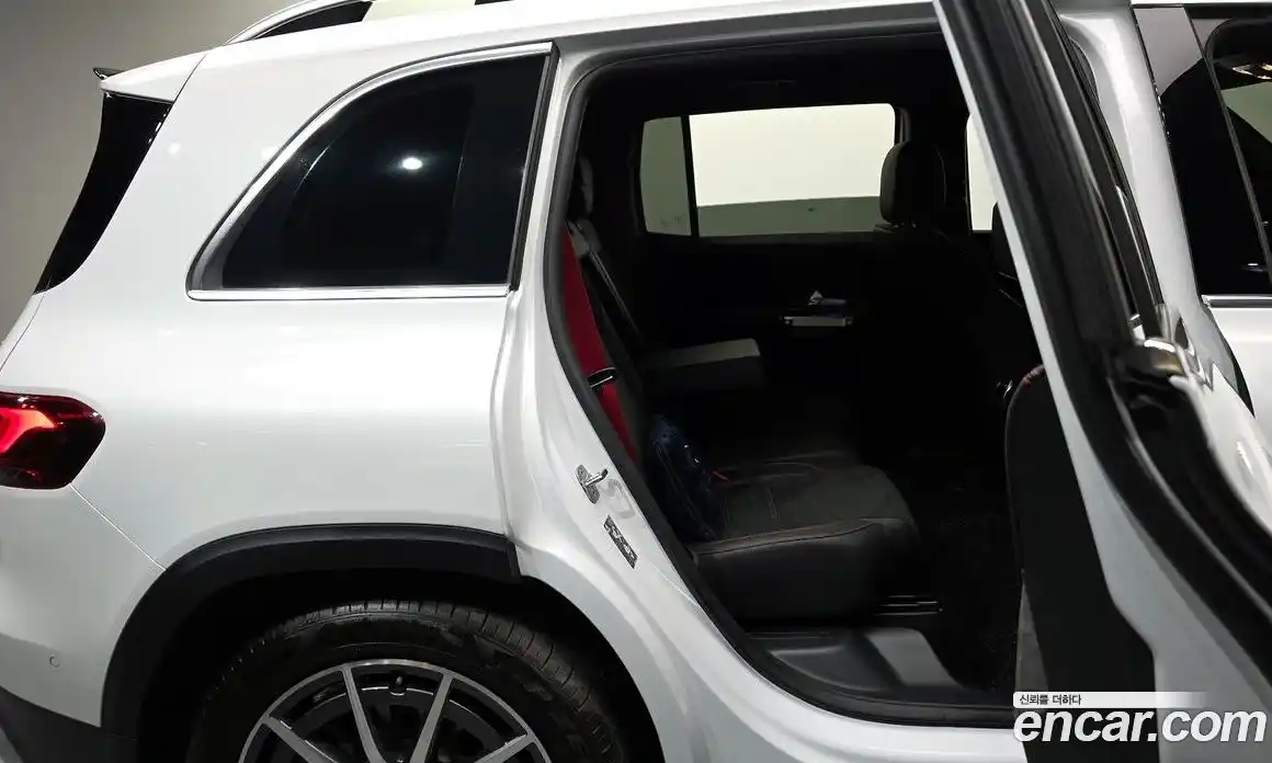 Mercedes-Benz GLB-Class 2023 2.0 гидро в Москве № 160290, фото 12