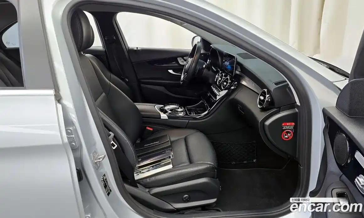 Mercedes-Benz C-Class 2019 2.0 гидро в Москве № 161084, фото 11
