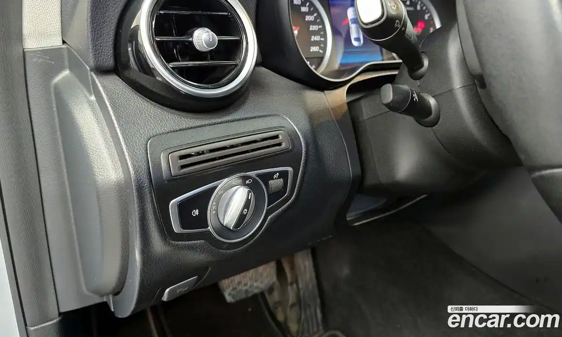 Mercedes-Benz C-Class 2019 2.0 гидро в Москве № 161084, фото 18