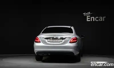 Mercedes-Benz C-Class 2019 2.0 гидро в Москве № 161084, миниатюра 4