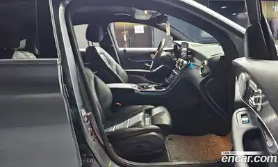 Mercedes-Benz GLC-Class 2019 2.0 гидро в Москве № 161516, миниатюра 10