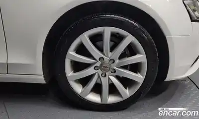 Audi A4 2014 2.0 гидро в Москве № 163716, миниатюра 5