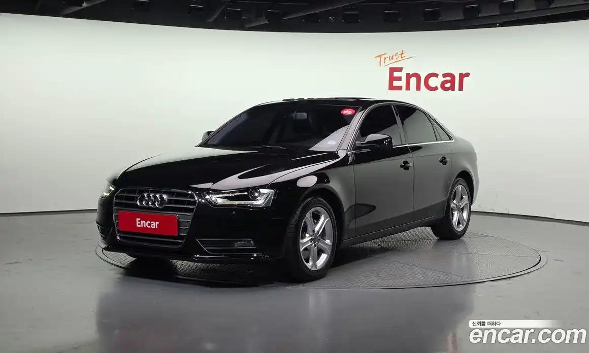 Audi A4 2015 2.0 гидро в Москве № 163910, фото 1