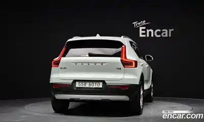 Volvo XC40 2018 2.0 гидро в Москве № 164501, миниатюра 4