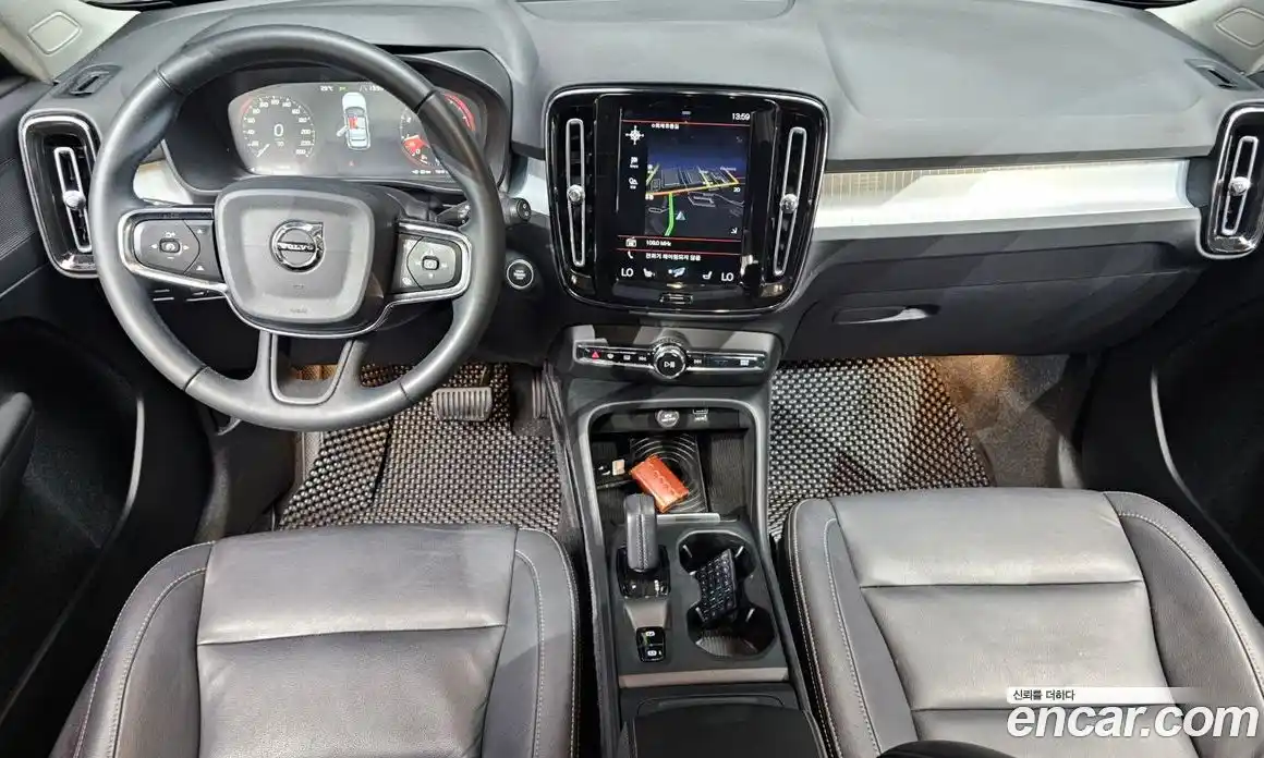 Volvo XC40 2018 2.0 гидро в Москве № 164501, фото 7