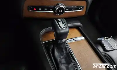 Volvo XC90 2017 2.0 гидро в Москве № 164695, миниатюра 9