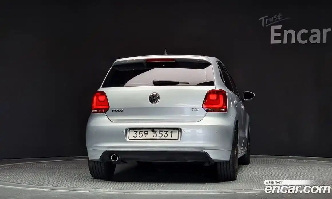 Volkswagen Polo 2013 1.6 гидро в Москве № 168768, фото 4