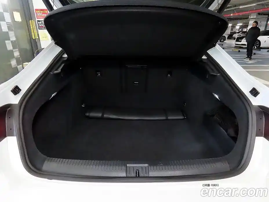 Volkswagen Arteon 2023 2.0 гидро в Москве № 169157, фото 17