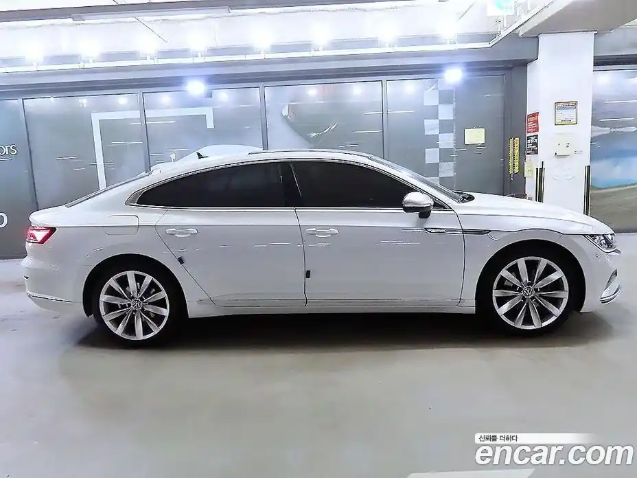 Volkswagen Arteon 2023 2.0 гидро в Москве № 169157, фото 3