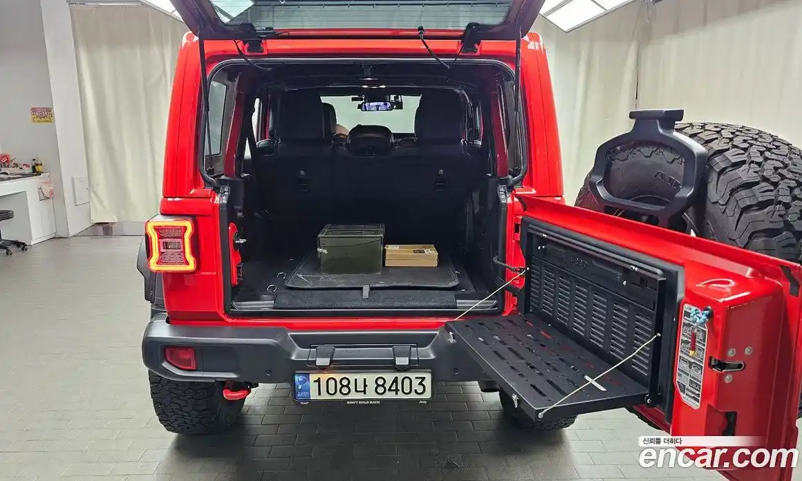 Jeep Wrangler 2020 2.0 гидро в Москве № 169668, фото 20