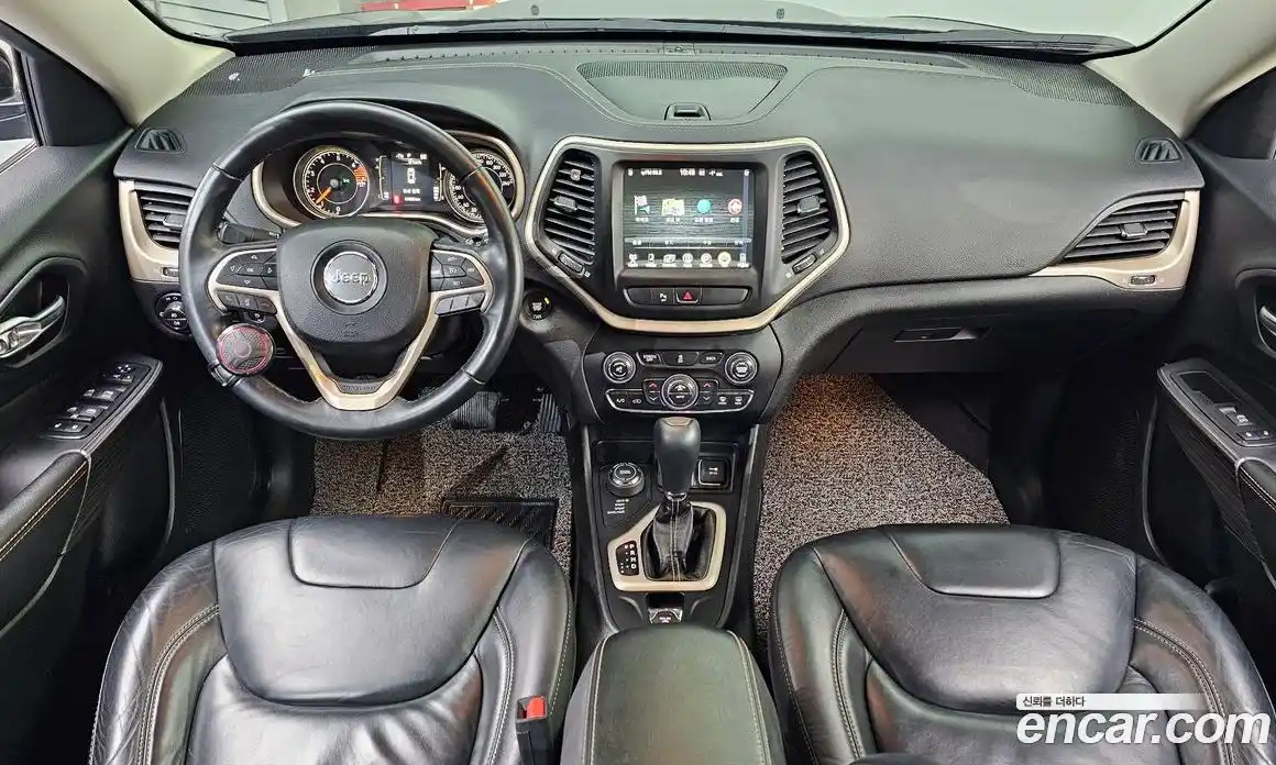 Jeep Cherokee 2017 2.4 гидро в Москве № 169671, фото 7