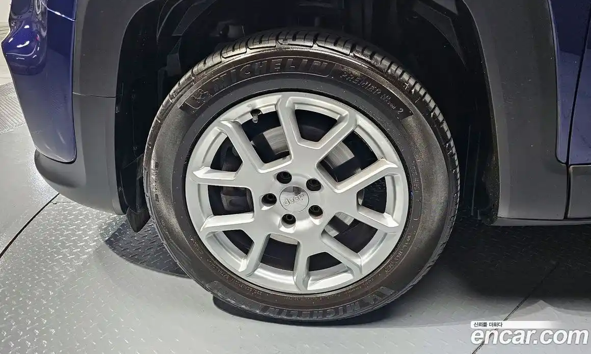 Jeep Renegade 2019 2.4 гидро в Москве № 169788, фото 5