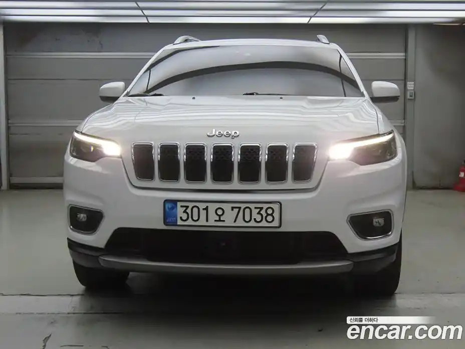 Jeep Cherokee 2021 2.4 гидро в Москве № 169968, фото 2