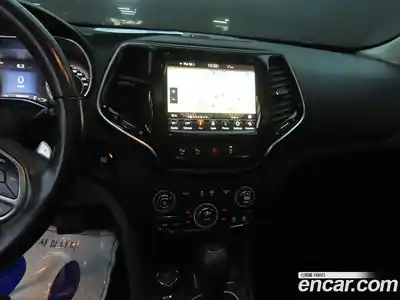 Jeep Cherokee 2021 2.4 гидро в Москве № 169968, миниатюра 10
