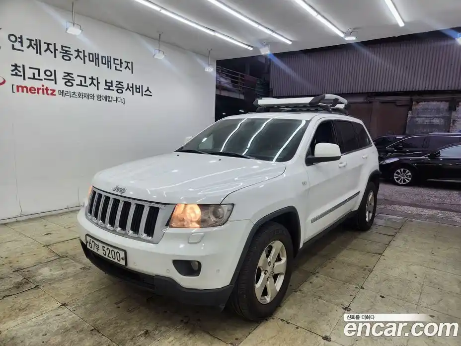 Jeep Cherokee 2013 3.0 гидро в Москве № 170112, фото 1