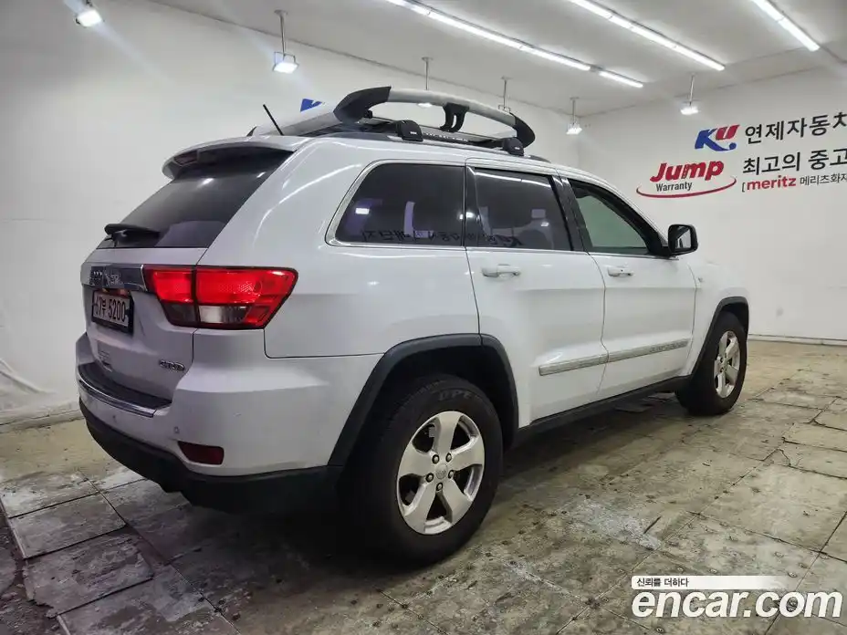 Jeep Cherokee 2013 3.0 гидро в Москве № 170112, фото 20
