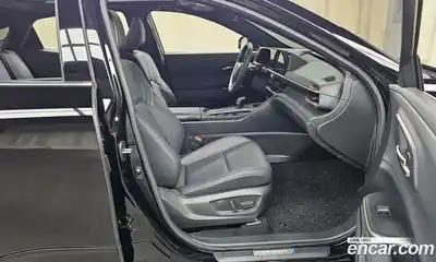 Toyota Crown 2023 2.5 гидро в Москве № 170284, миниатюра 11