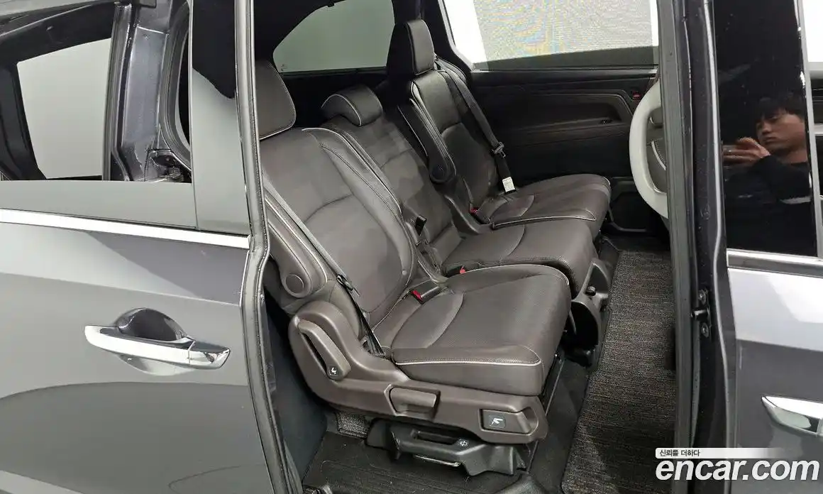 Honda Odyssey 2022 3.5 гидро в Москве № 170406, фото 12