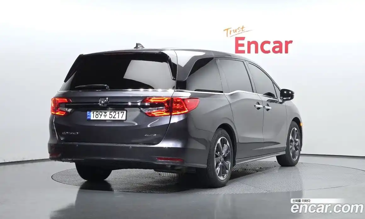Honda Odyssey 2022 3.5 гидро в Москве № 170406, фото 2