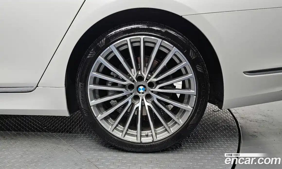 BMW 7-Series 2022 3.0 гидро в Москве № 191819, фото 5