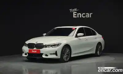 BMW 3-Series, 2022