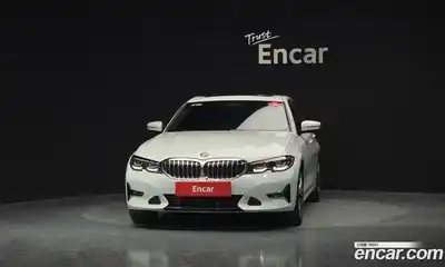 BMW 3-Series 2022 2.0 гидро в Москве № 191864, миниатюра 3