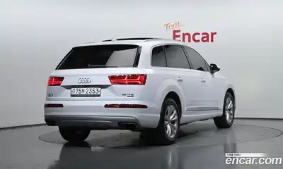 Audi Q7 2019 2.0 гидро в Москве № 196408, миниатюра 2