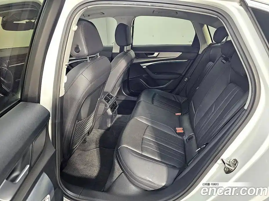 Audi A6 2020 2.0 гидро в Москве, фото 9