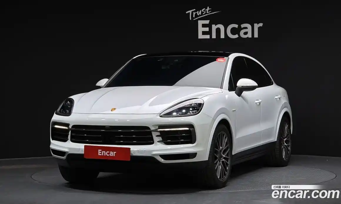 Porsche Cayenne 2022 3.0 гидро в Москве № 197270, фото 1