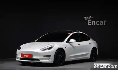Tesla Model 3, 2021