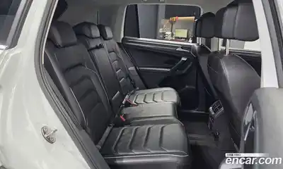 Volkswagen Tiguan 2023 2.0 гидро в Москве № 199023, миниатюра 12