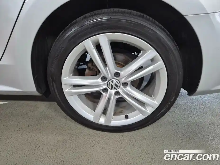 Volkswagen Passat 2014 2.0 гидро в Москве № 199337, фото 7