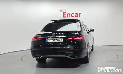 Mercedes-Benz E-Class 2022 2.0 гидро в Москве № 199994, миниатюра 4