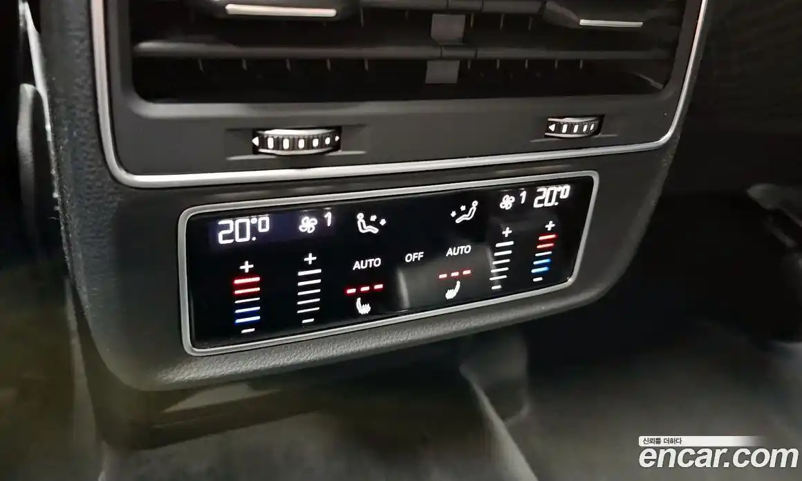 Audi Q7 2021 3.0 гидро в Москве № 212400, фото 17