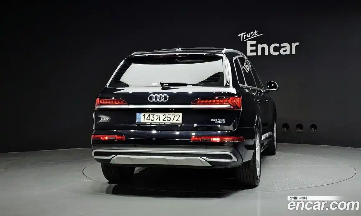 Audi Q7 2021 3.0 гидро в Москве № 212400, фото 4