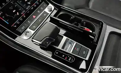 Audi Q7 2021 3.0 гидро в Москве № 212400, миниатюра 9